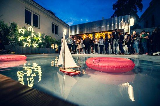 Manifesto Market Smichov